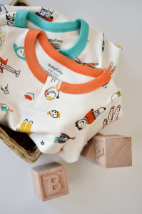 Set 2 salopetele cu maneca lunga si panataloni lungi - 100%bumbac organic - Portocaliu si Verde, Baby Cosy