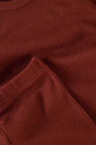 Set 3 piese: body cu maneca lunga, pantaloni lungi si caciulita din bumbac organic si modal - Caramiziu, BabyCosy - Img 6