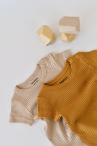 Set de 2 salopetele cu maneca scurta din bumbac organic si modal - Mustar/ Somon BabyCosy - Img 5