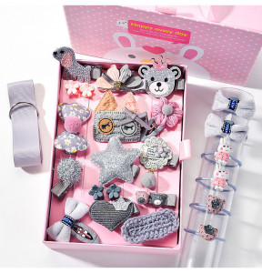 Set de 24 de accesorii pentru par