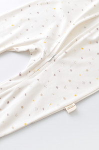 Salopeta cu fermoar cu maneca lunga si pantaloni lungi - 100%bumbac organic - Ecru cu buline, BabyCosy - Img 6