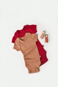 Set 2 body-uri bebe unisex din bumbac organic si modal - Maro/Rosu, BabyCosy - Img 2