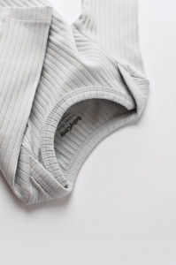 Body Bebe Unisex cu maneca lunga din 95% bumbac organic cu 5% elastan - Gri, BabyCosy - Img 3