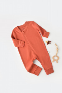 Salopeta cu fermoar cu maneca lunga si pantaloni lungi - 100%bumbac organic - Scortisoara, BabyCosy