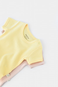Set 2 body-uri bebe unisex -100% bumbac organic - Galben/Roz, BabyCosy - Img 5