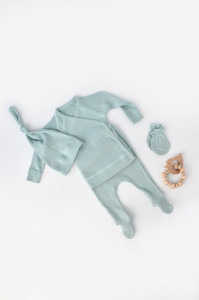 Set 4 piese: bluza, pantaloni, caciulita si manusi din bumbac organic si modal - Mint, BabyCosy