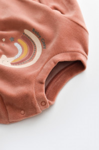 Set Curcubeu cu bluzita cu maneca lunga si pantaloni lungi din 80%bumbac organic si 20% poliester - Caramiziu, BabyCosy - Img 5
