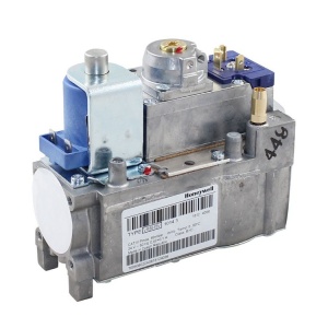 Vana de gaz Buderus Logamax Plus GB022 i K 24 H