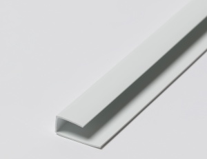 Terminatie PVC interior u 3000 mm ALB