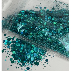Detaliu particule chunky glitter turquoise