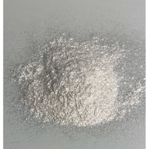 Pudră mica argintiu cu efect sidefat metalic rece pentru wax melt, rășină epoxidică și machiaj.