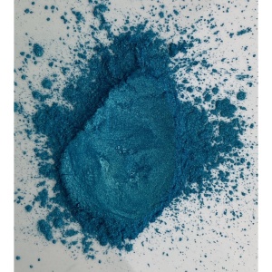 Pudră mica turquoise cu efect sidefat pentru wax melt, rășină epoxidică și machiaj.
