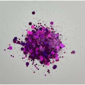Exemple utilizare chunky glitter violet în proiecte handmade