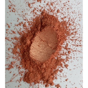 Pudră mica portocaliu cu efect sidefat pentru wax melt, rășină epoxidică și machiaj.
