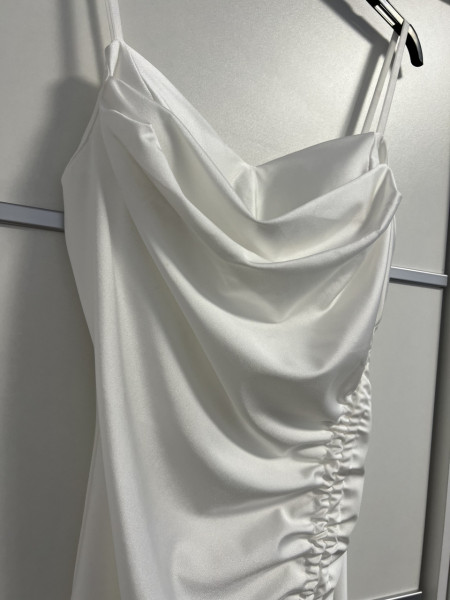 Rochie Modelatoare Yssa White - Img 3