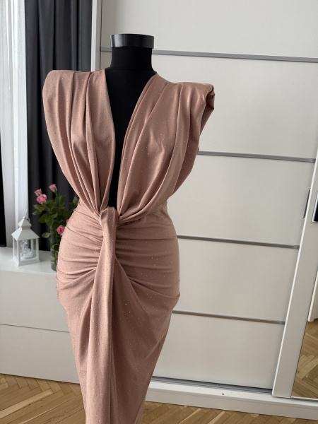 Rochie Modelatoare BELLA 2 Crystal Light Pink - Img 2