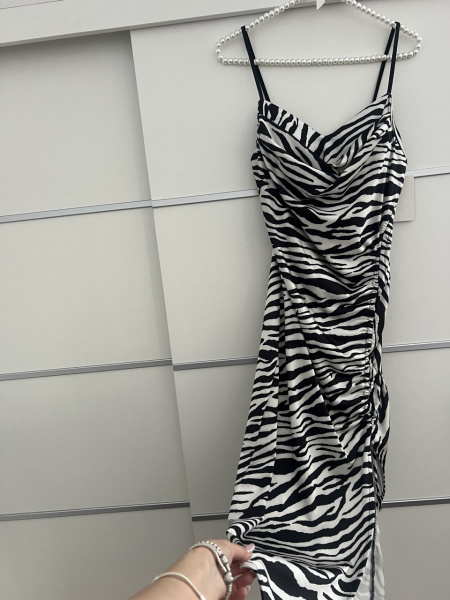 Rochie Modelatoare Zebra