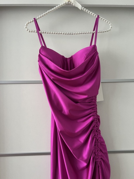 Rochie Yssa Modelatoare Fucsia