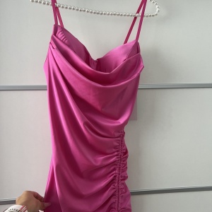 Rochie Yssa Modelatoare Rose