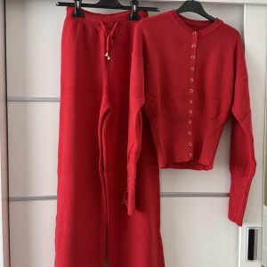 Trening Lora Capse Red