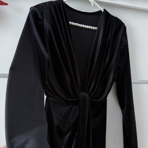 Rochie Bella Catifea Black - Img 3