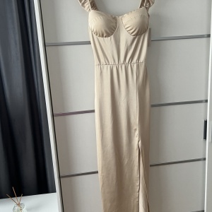 Rochie Mirela Champagne