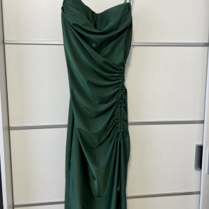 Rochie Modelatoare Yssa Green