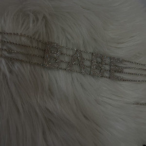 Choker Babe - Img 3