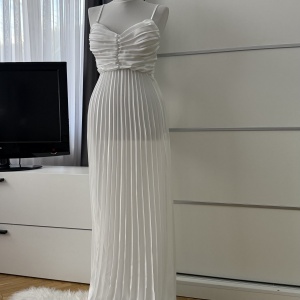 Rochie Ella White - Img 2