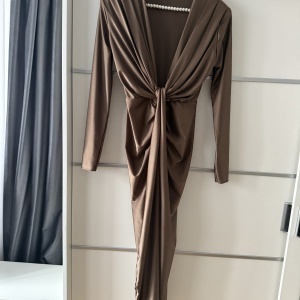 Rochie Modelatoare BELLA Latte - Img 3