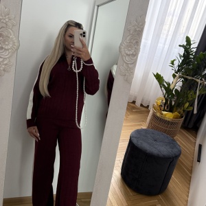 Compleu Maya Burgundy