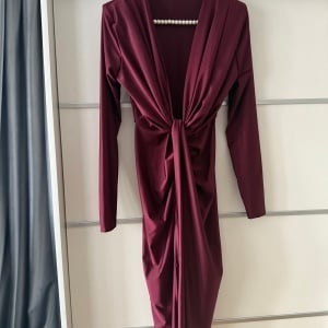 Rochie Modelatoare BELLA Burgundy - Img 2