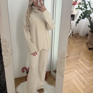 Trening Ella Latte