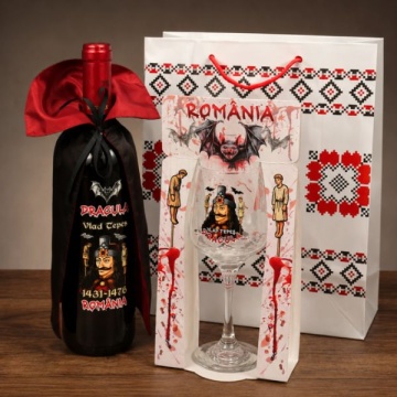 PACHET CADOU (VIN CU PELERINA+SACOSA+PAHAR)