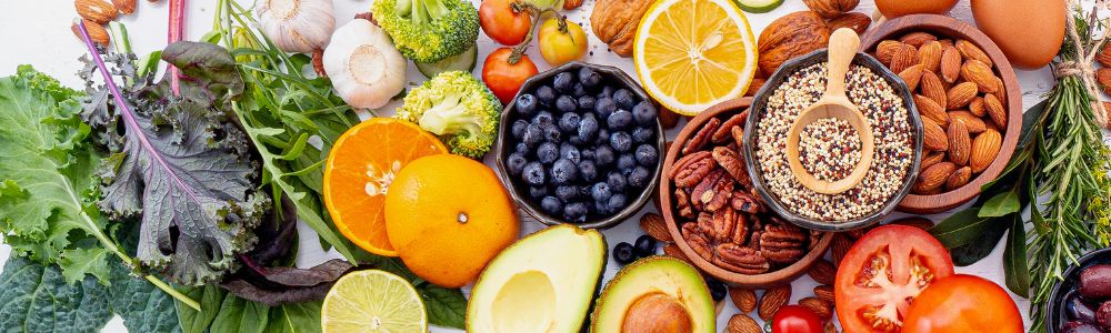 Ar trebui să iei în considerare o dietă săracă în carbohidrați?