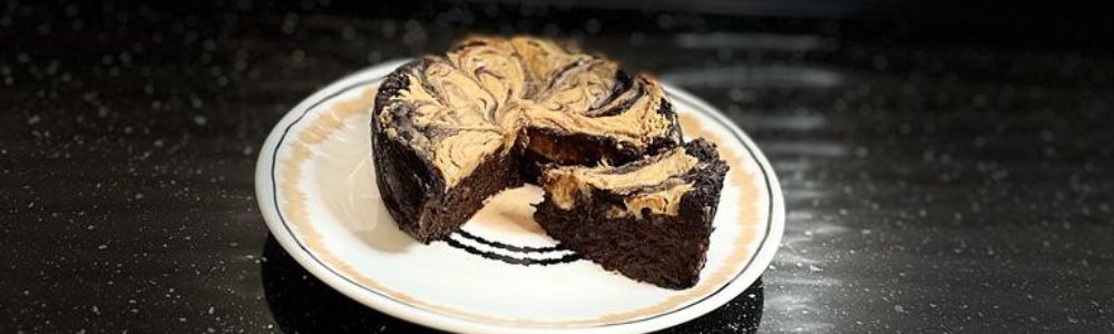 Brownie vegan cu unt de arahide