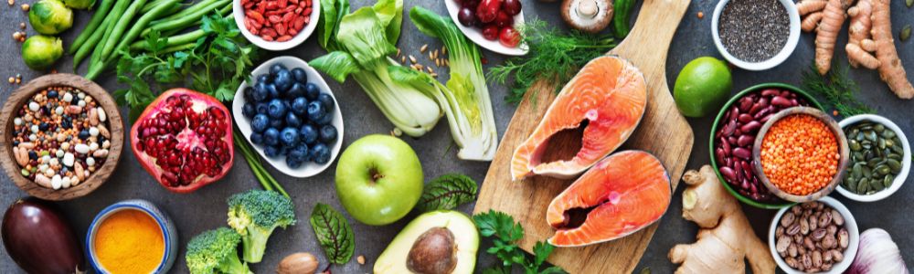Alimente care te ajută să ameliorezi simptomele menopauzei