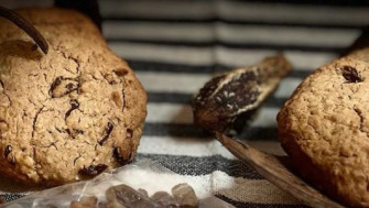 Biscuiți cu fulgi de ovăz și stafide