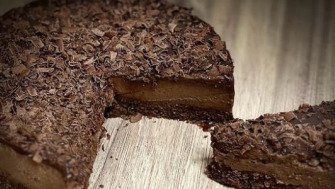 Cheesecake vegan cu ciocolată