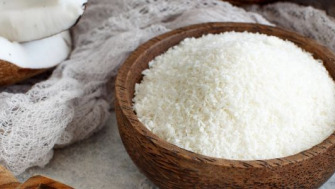 Făina de cocos: nutriție, beneficii și cum să o folosești