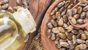 Beneficiile Uleiului de Ricin