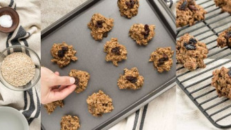 Biscuiți vegani cu fulgi de ovăz și stafide