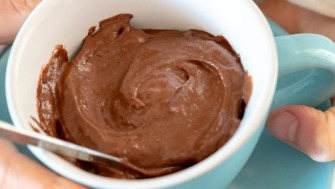 Mousse de avocado cu ciocolată