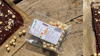 Ciocolata vegana cu alune de padure