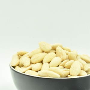 Migdale decojite crude VRAC - 10 kg - Img 2