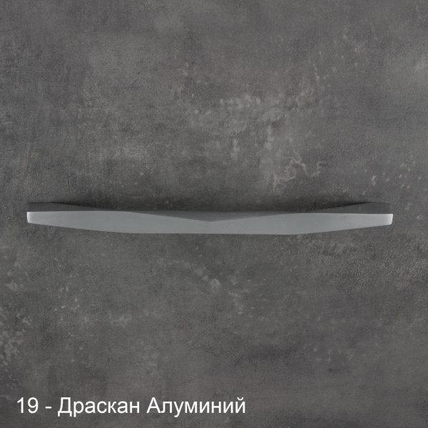 ДРЪЖКА БЕНИТО
