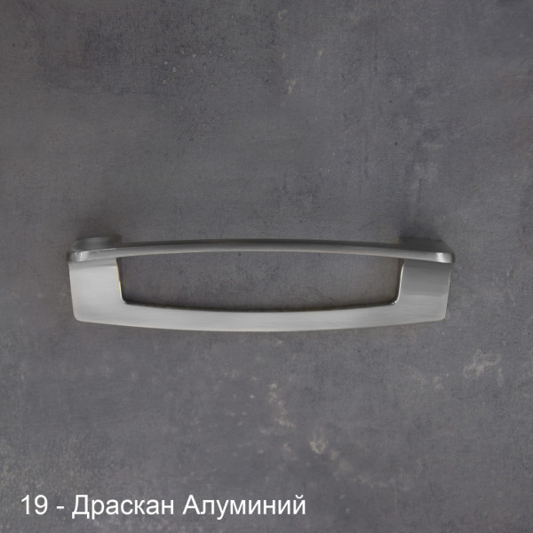 ДРЪЖКА МЕДЕЯ