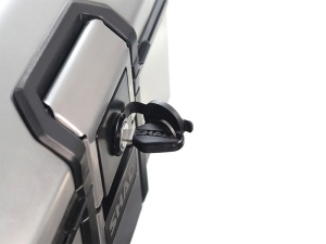 Complete set of SHAD TERRA TR40 adventure saddlebags and SHAD TERRA aluminium 55L topcase, including mounting kit SHAD CF Moto 800MT - Img 19