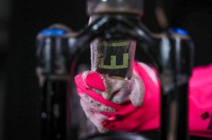 Deep scrubber gloves MUC-OFF 20406 pink L - Img 5