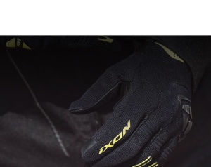 Manusi barbati Roadster vara textil/piele Ixon model MIG 2 MS culoare: negru/galben - degete tactile - Img 3